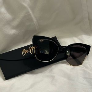 Mariposa PolarizedPlus2® Fashion 56mm Sunglasses Brand New!